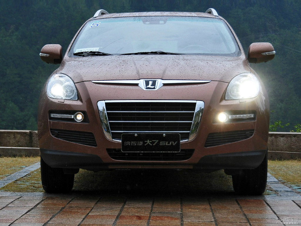 Kȼ{ǽݴ7 SUV^DƬ