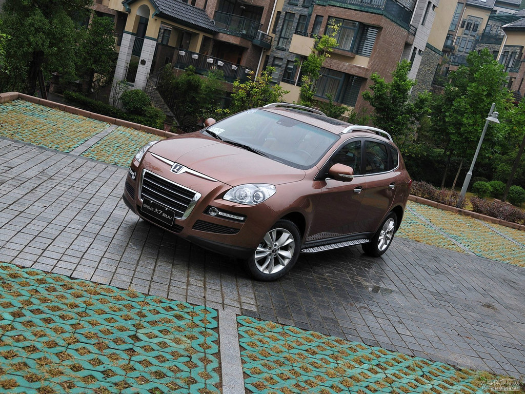 Kȼ{ǽݴ7 SUV^DƬ