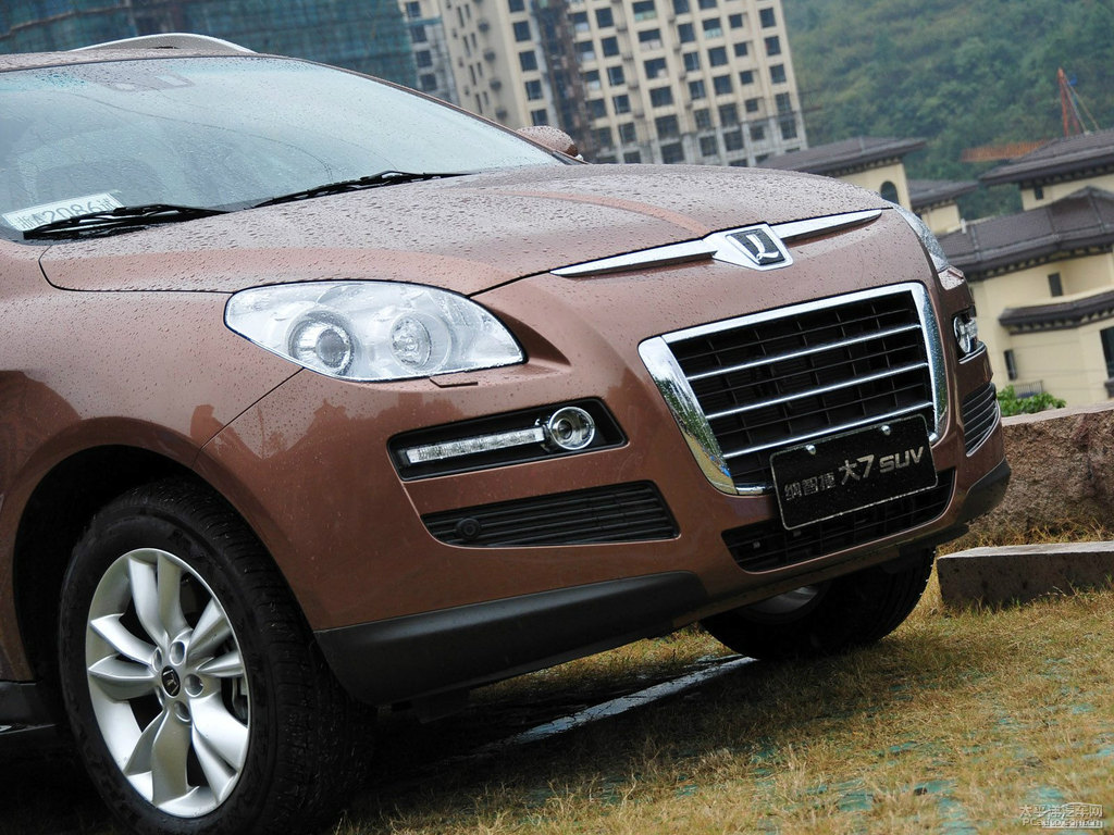 Kȼ{ǽݴ7 SUV^DƬ