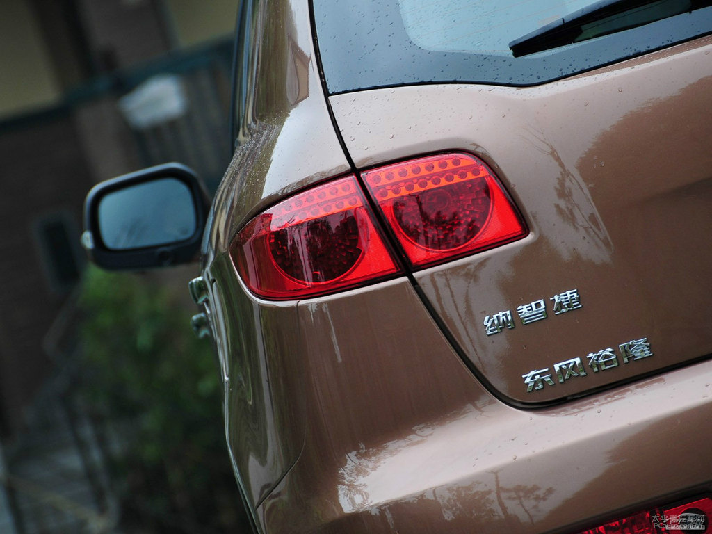 Kȼ{ǽݴ7 SUV^DƬ