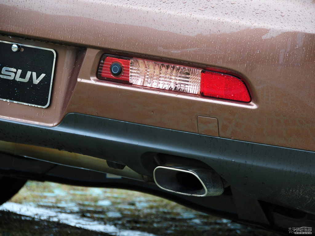 Kȼ{ǽݴ7 SUV^DƬ
