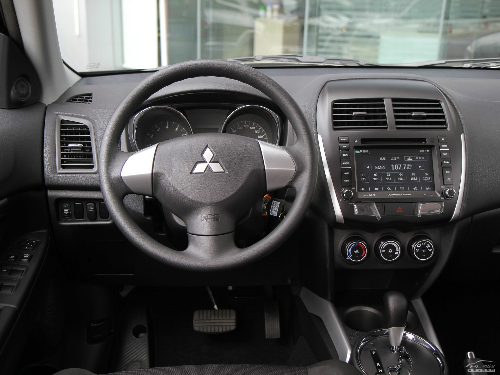 ASX勁炫(海外)內(nèi)飾高清大圖