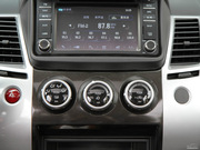 2011款 3.0L 豪華導(dǎo)航版 2011款 3.0L 豪華導(dǎo)航版