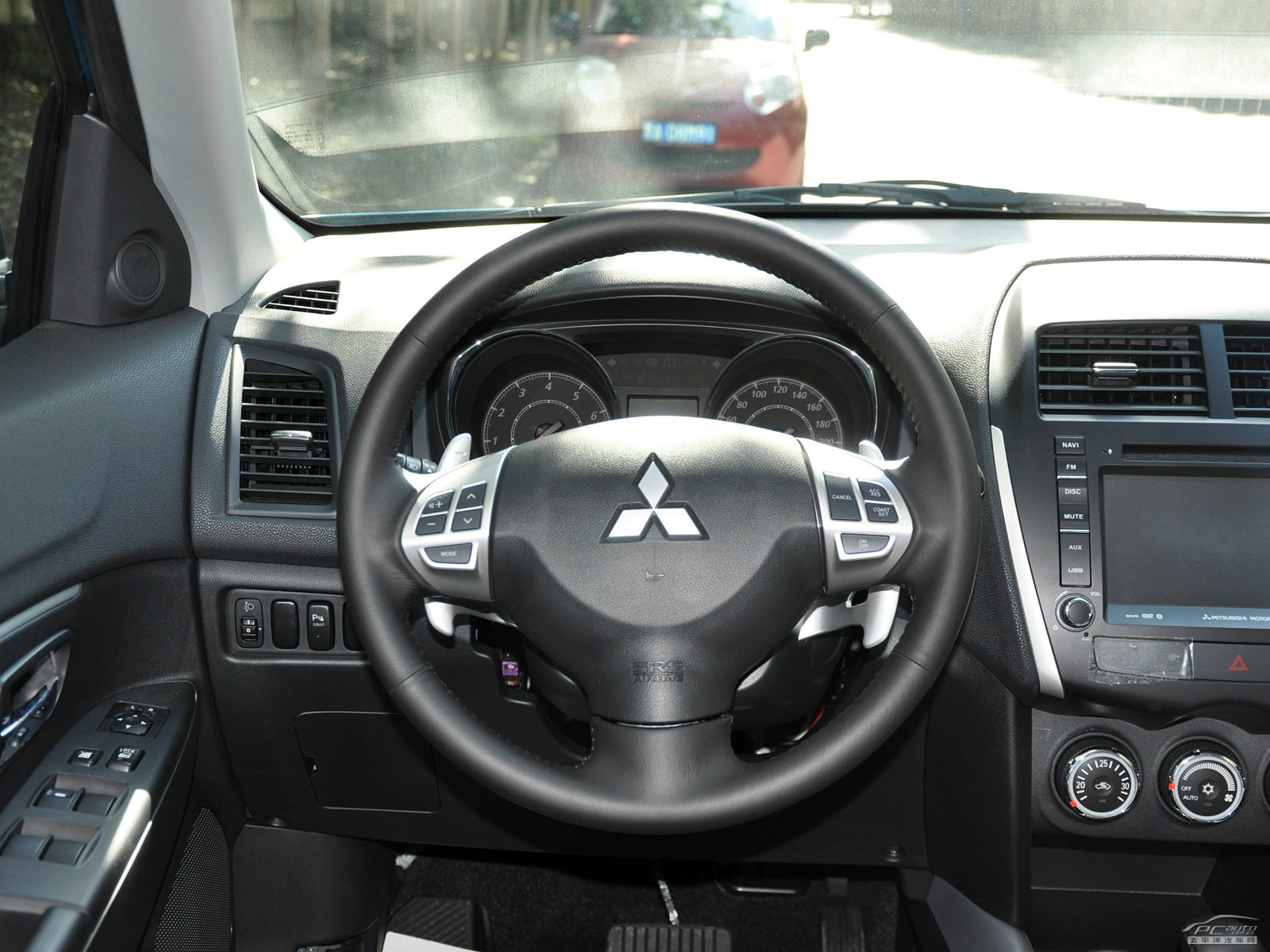 ASX勁炫(海外)內(nèi)飾高清大圖