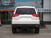 2011款 3.0L 豪華導(dǎo)航版 2011款 3.0L 豪華導(dǎo)航版