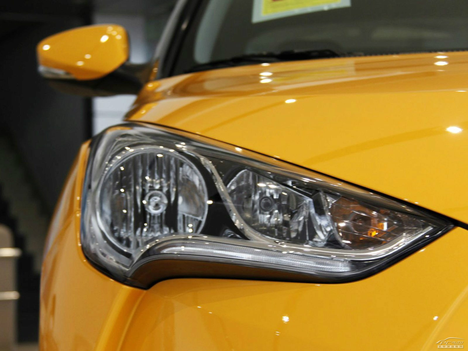Veloster外觀高清大圖