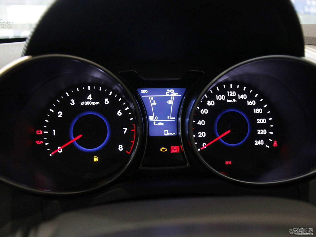 ̫ꖻSVelosterDƬ