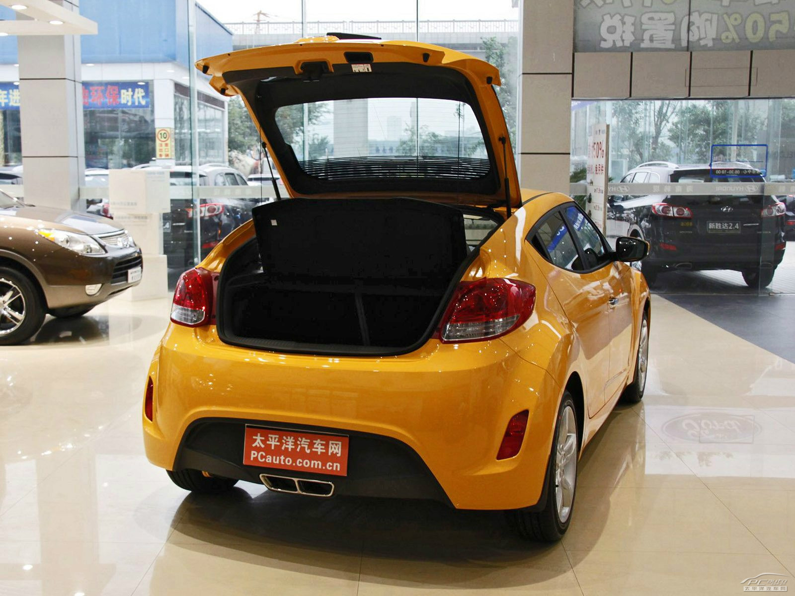 Veloster空間高清大圖