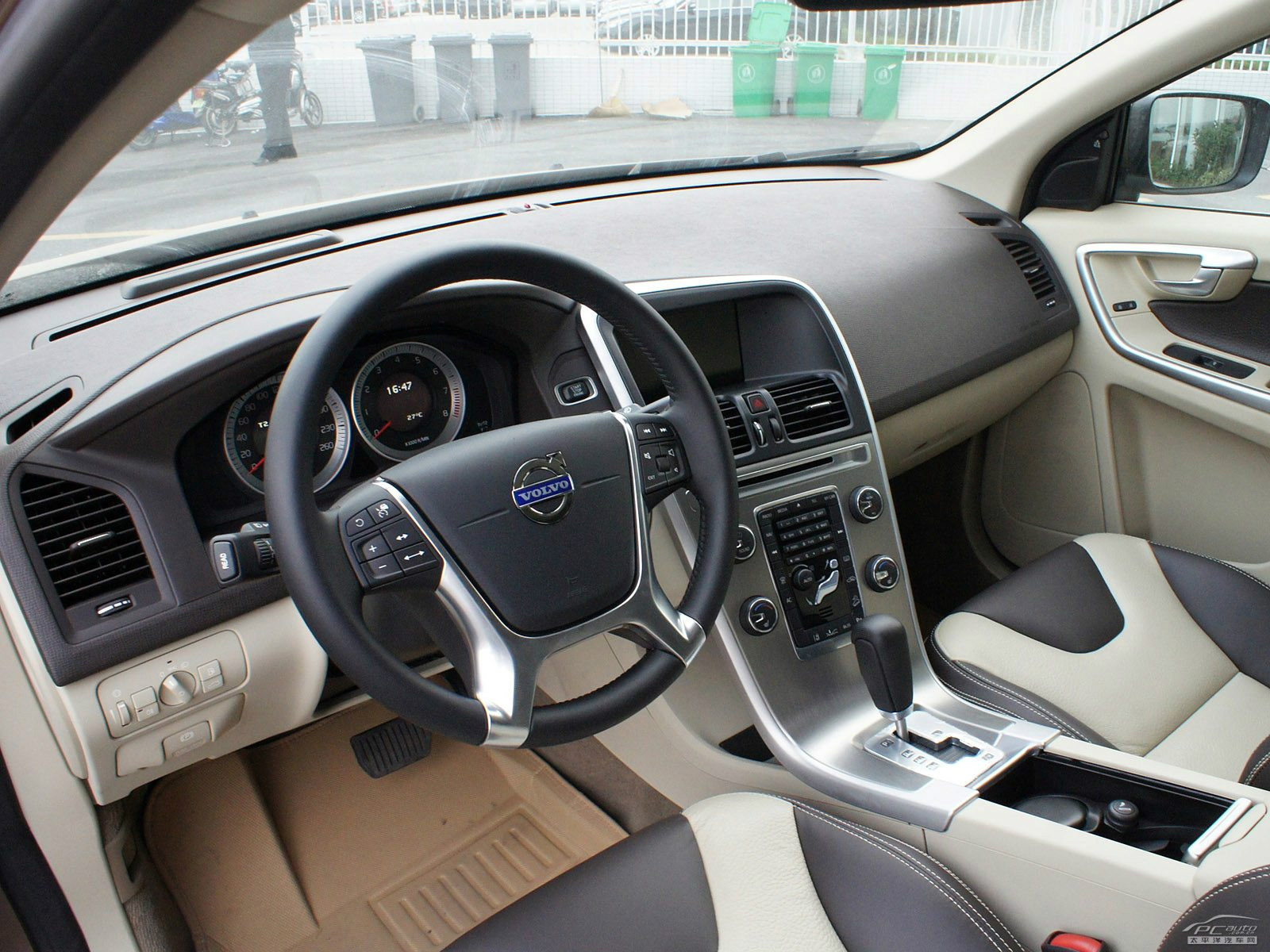 沃爾沃XC60(進(jìn)口)內(nèi)飾高清大圖