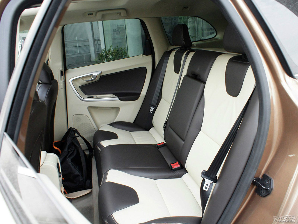 ɫ֠XC60(M(jn))gDƬ