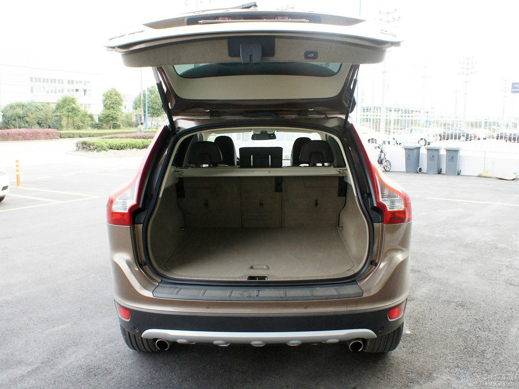 ɫ֠XC60(M(jn))gDƬ