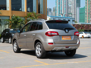 2012款 2.5L 兩驅(qū)舒適導(dǎo)航版 2012款 2.5L 兩驅(qū)舒適導(dǎo)航版