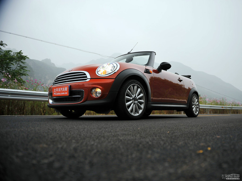 ɫMINI CABRIO܇^^DƬ