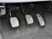 2010款 1.0L 手動 尊貴型 2010款 1.0L 手動 尊貴型