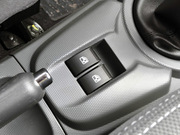 2010款 1.0L 手動 尊貴型 2010款 1.0L 手動 尊貴型
