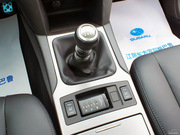 2010款 2.0i 豪華版 2010款 2.0i 豪華版