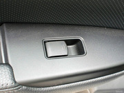 2010款 2.0i 豪華版 2010款 2.0i 豪華版