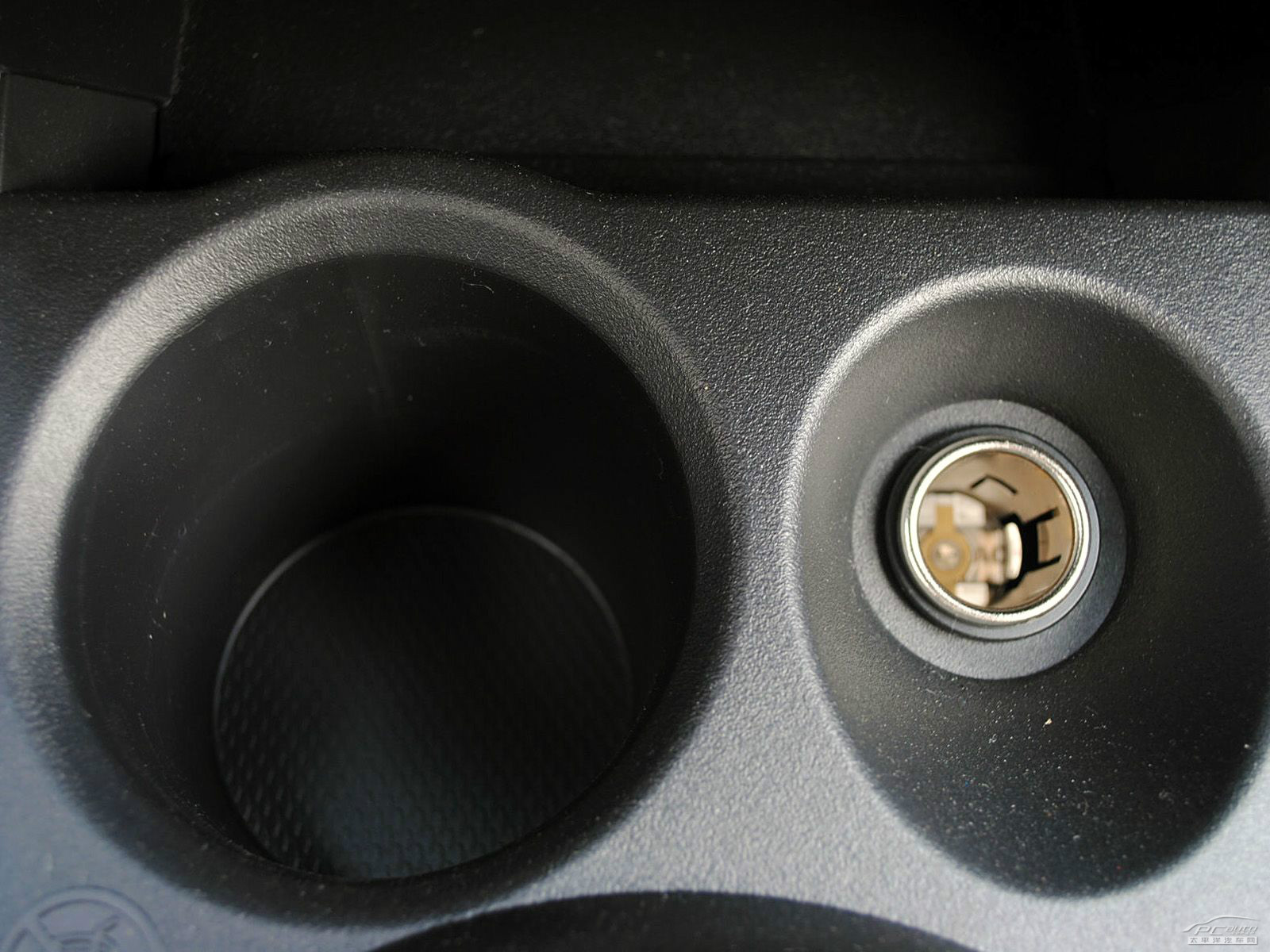 ASX勁炫(海外)空間高清大圖