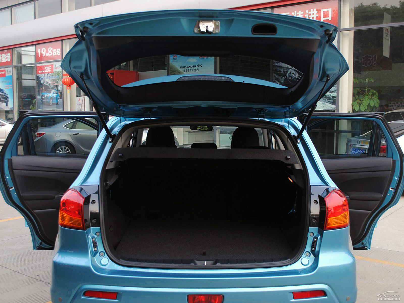 ASX勁炫(海外)空間高清大圖