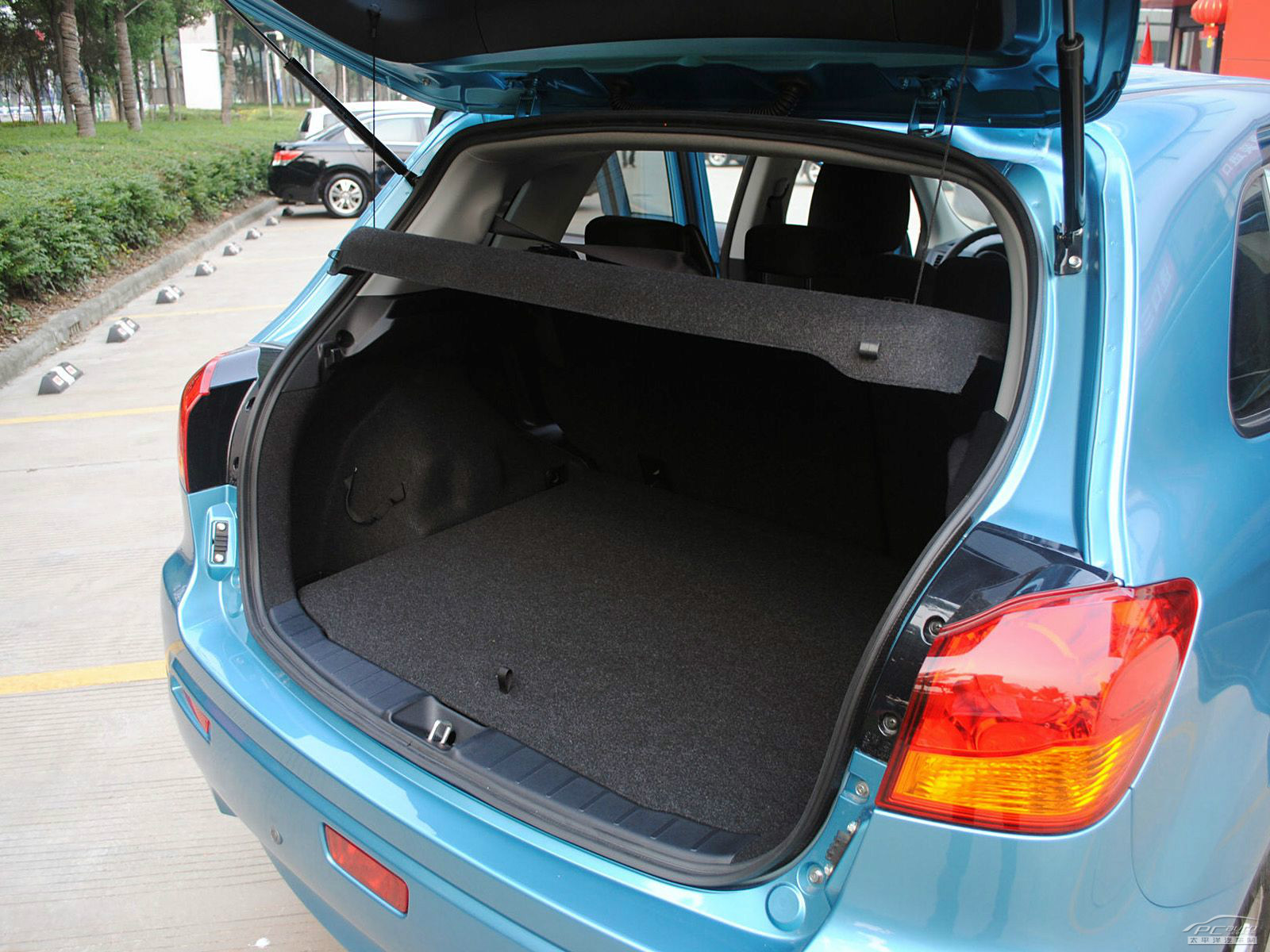 ASX勁炫(海外)空間高清大圖