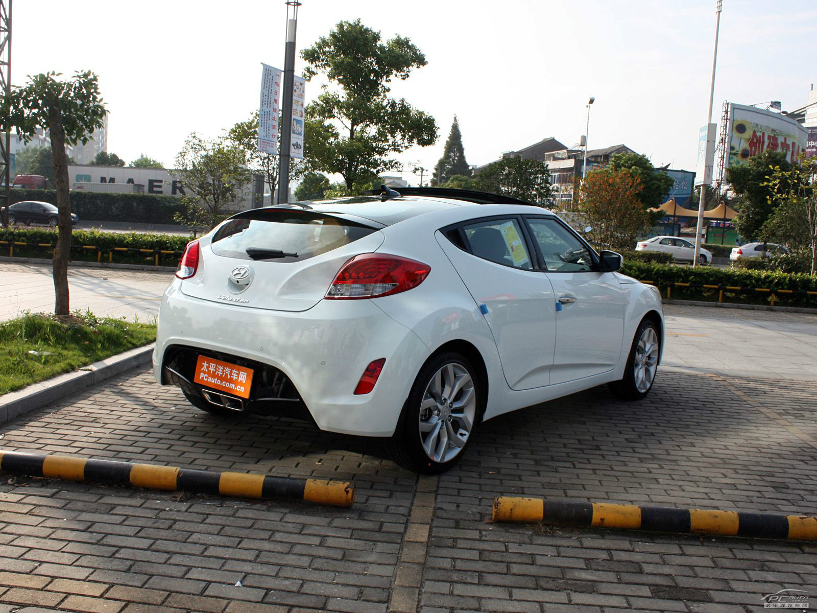 Veloster外觀高清大圖