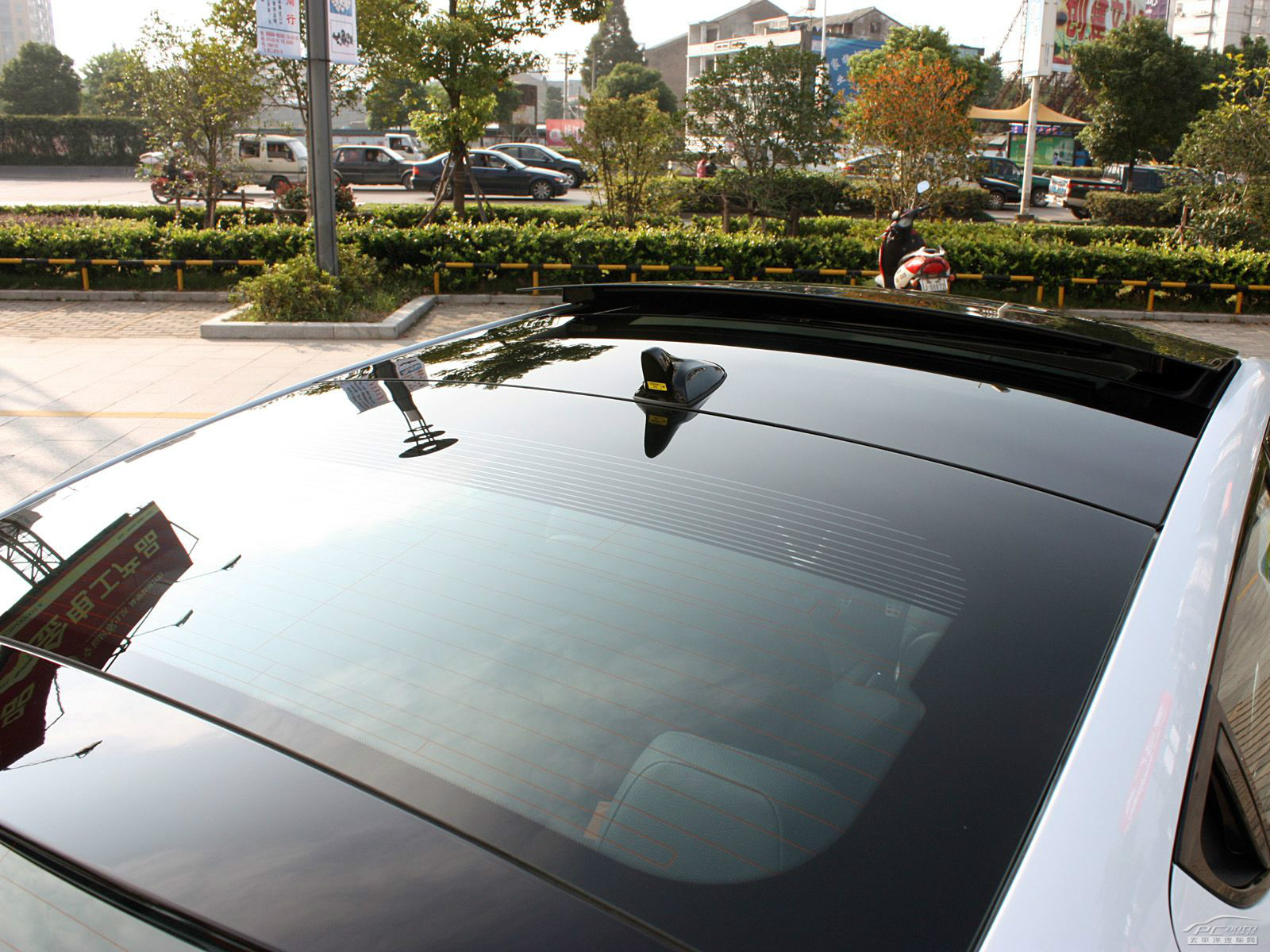 Veloster外觀高清大圖