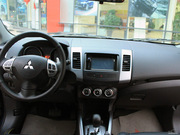 2010 Ž 2.0L \(yn)(dng)