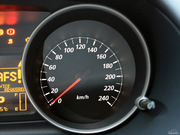 2010 Ž 2.0L \(yn)(dng)