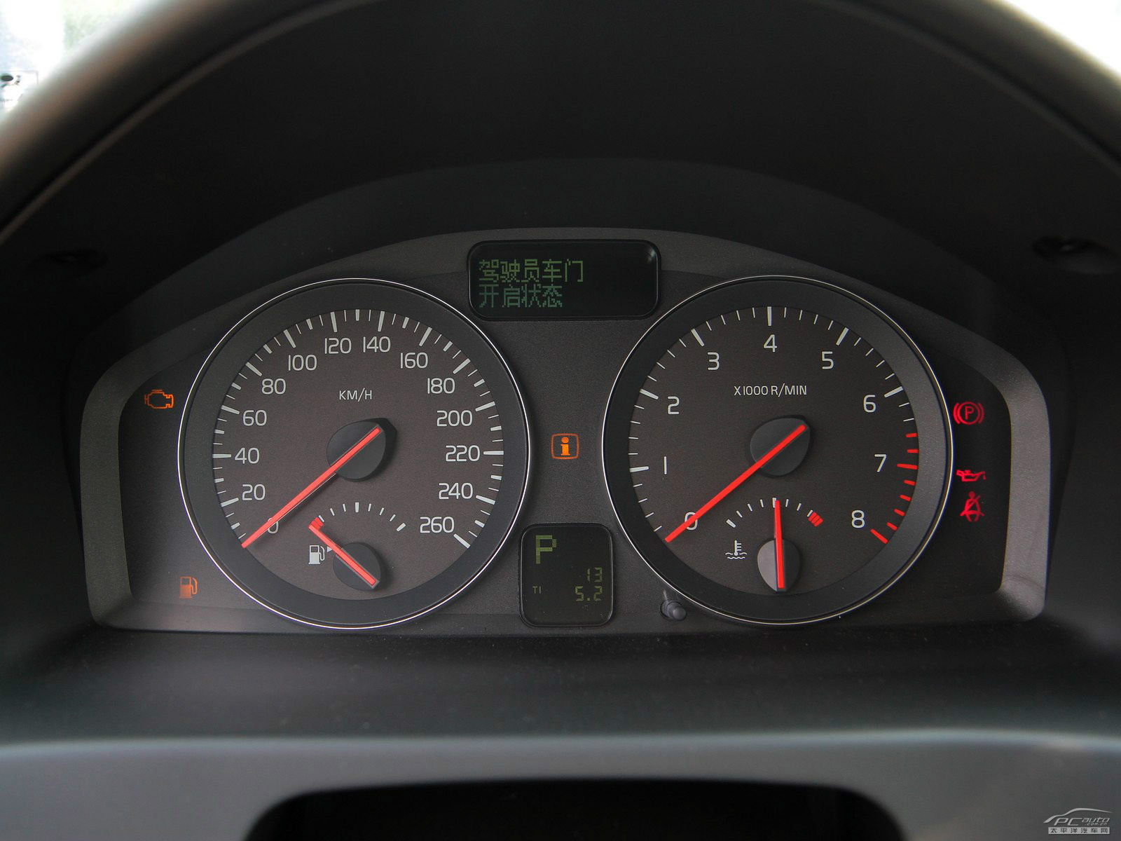 沃爾沃C30內(nèi)飾高清大圖