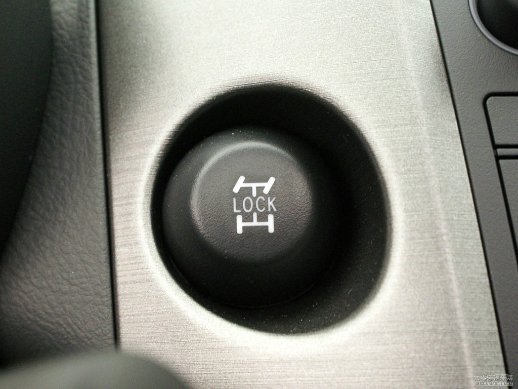 yɫRAV4sŃ(ni)DƬ