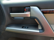 2010款 4.0L VX 自動 2010款 4.0L VX 自動