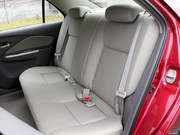 2011款 1.6L GL-i AT 天窗版 2011款 1.6L GL-i AT 天窗版