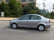 2011 ȡ 1.6L քӌ