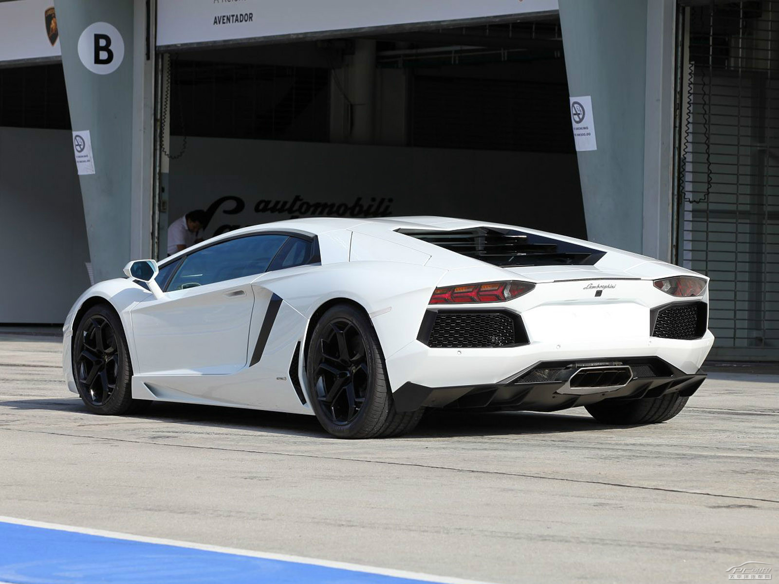 Aventador外觀高清大圖