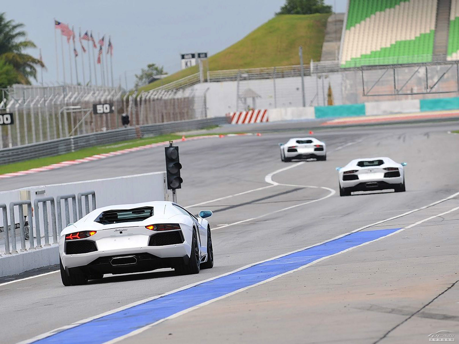 Aventador外觀高清大圖