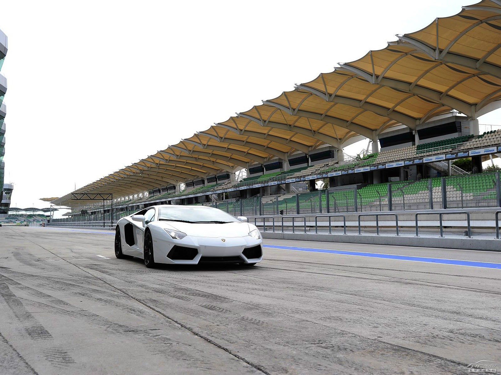 Aventador外觀(guān)高清大圖