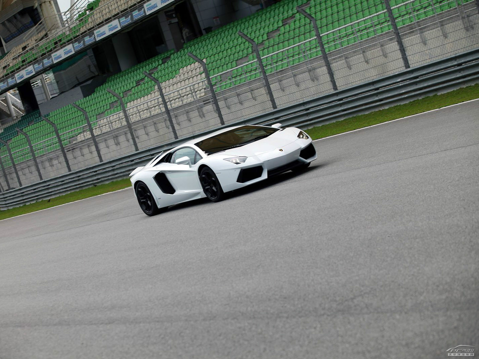 Aventador外觀高清大圖