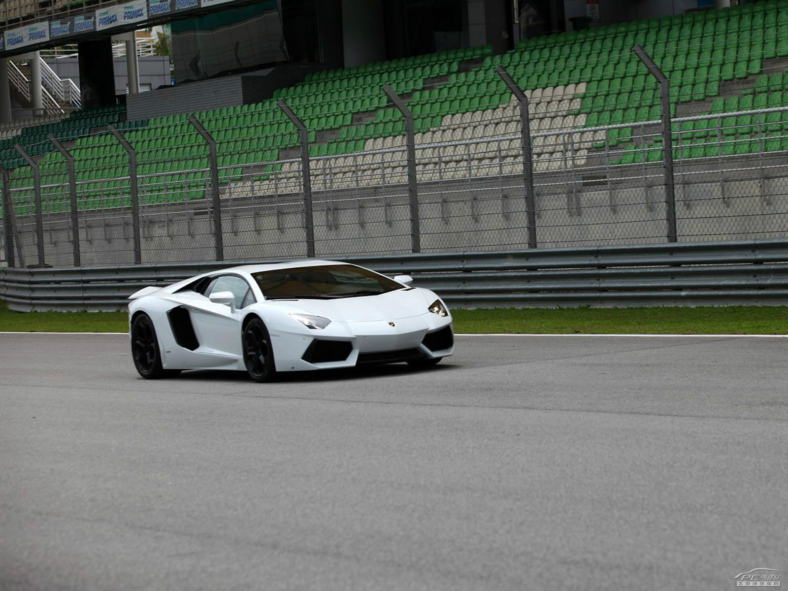 Aventador外觀高清大圖
