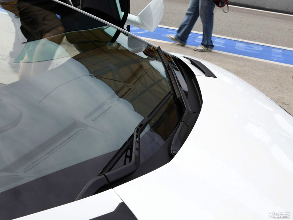 非金屬漆白色Aventador車身外觀圖片