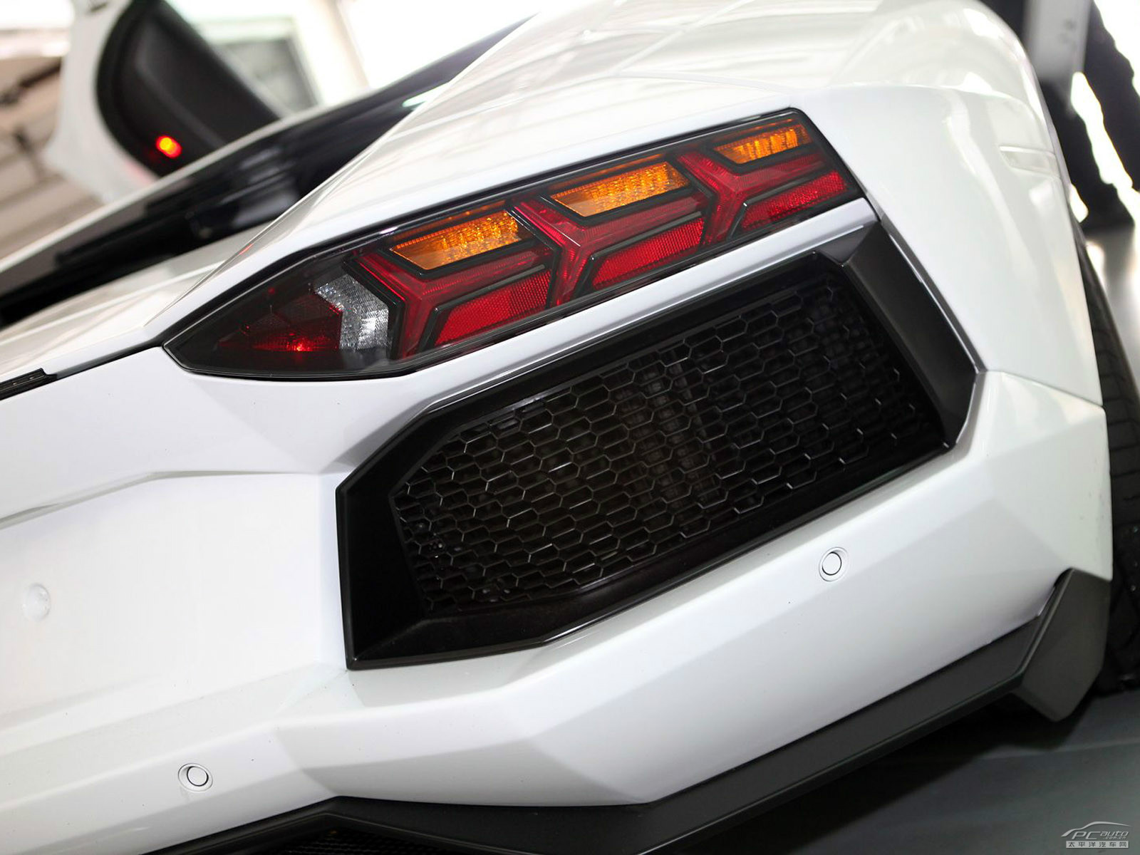 Aventador外觀高清大圖