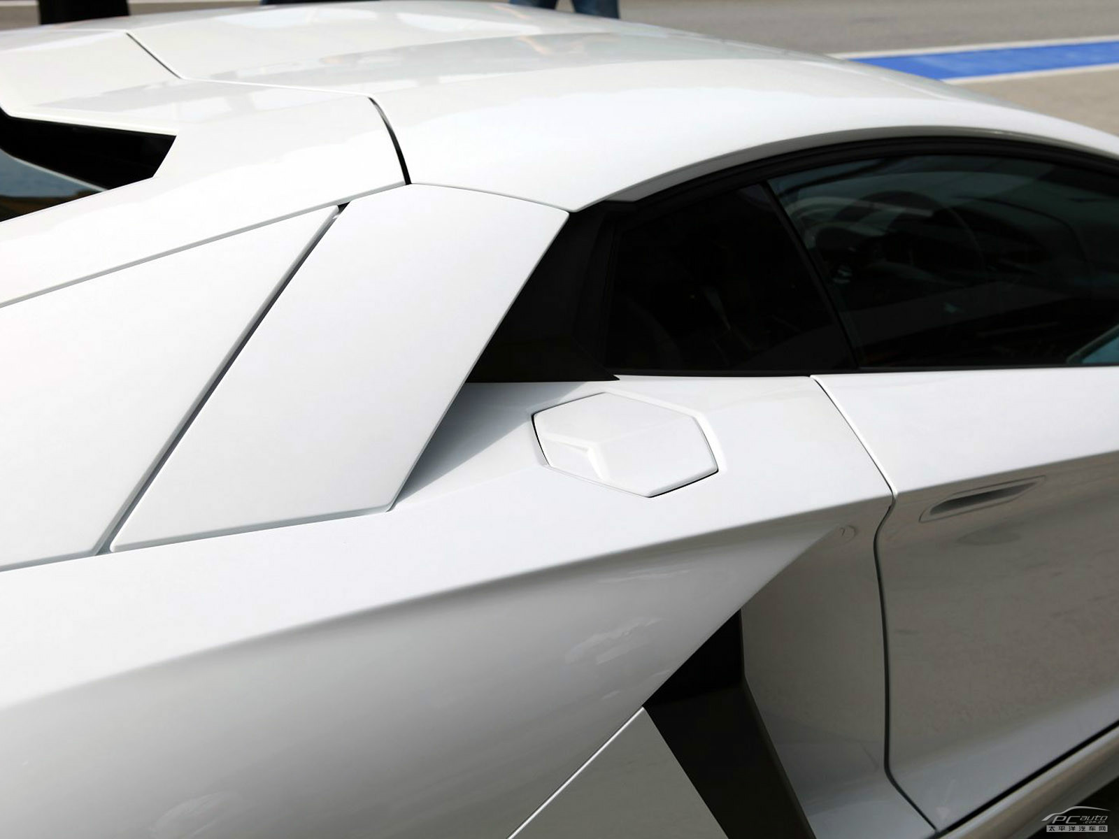 Aventador外觀高清大圖