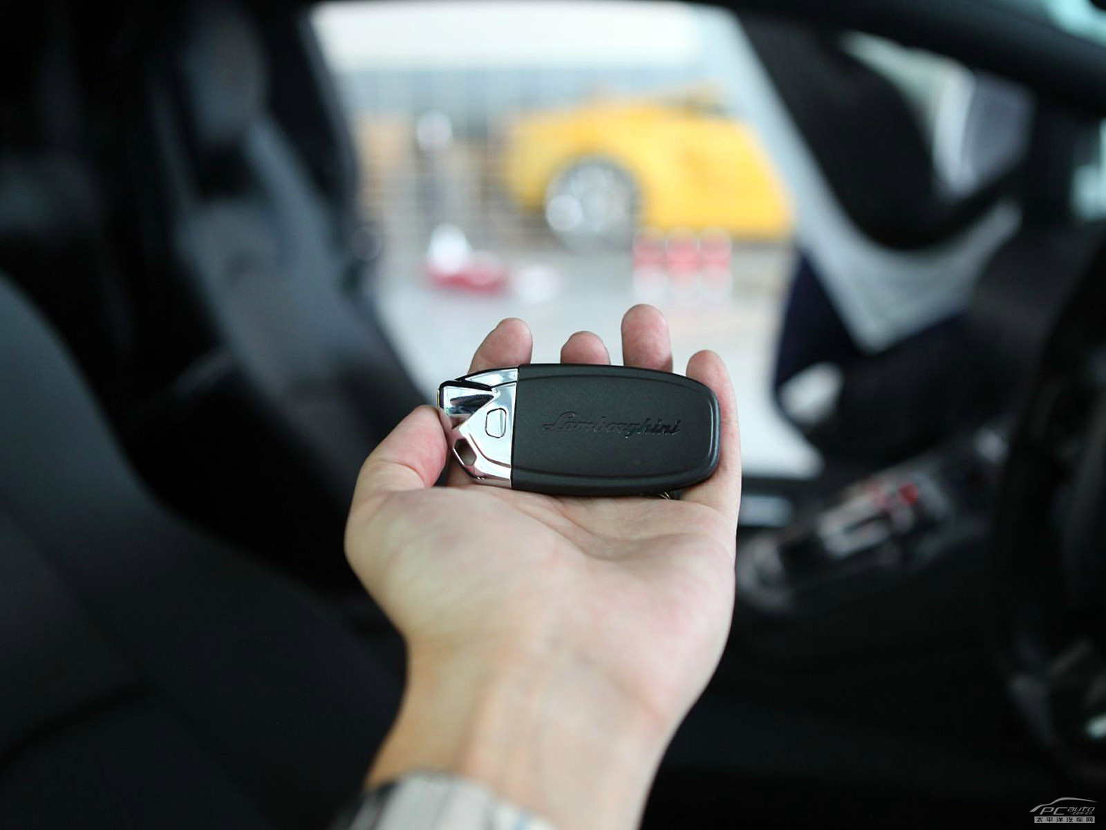 Aventador細(xì)節(jié)高清大圖