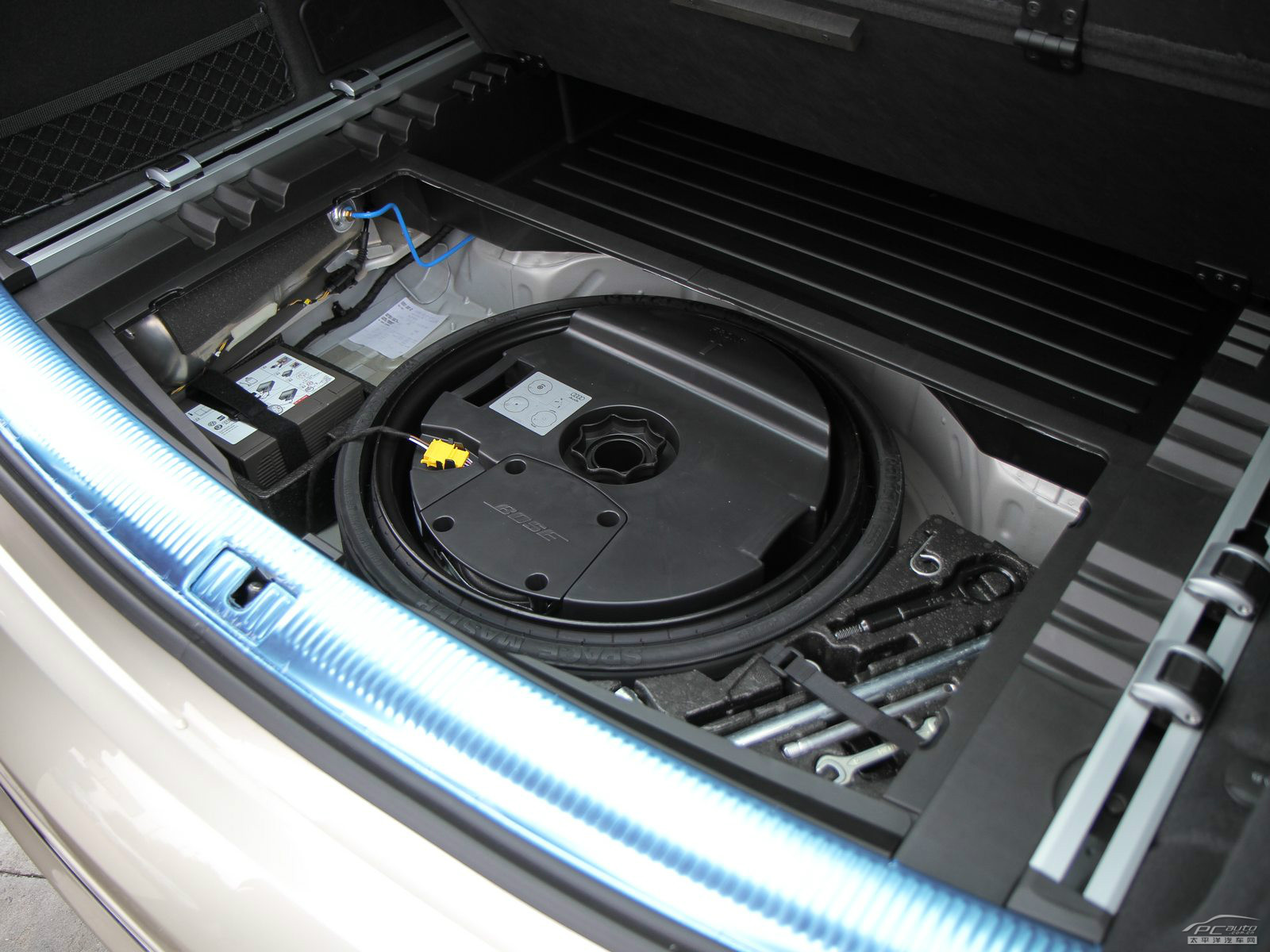 奧迪Q7細節(jié)高清大圖