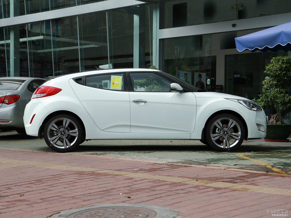 ˮVeloster^DƬ