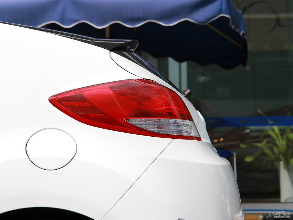 ˮVeloster^DƬ