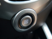2011款 1.6L 自動 豪華版 2011款 1.6L 自動 豪華版