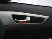 2011款 1.6L 自動 舒適版 2011款 1.6L 自動 舒適版
