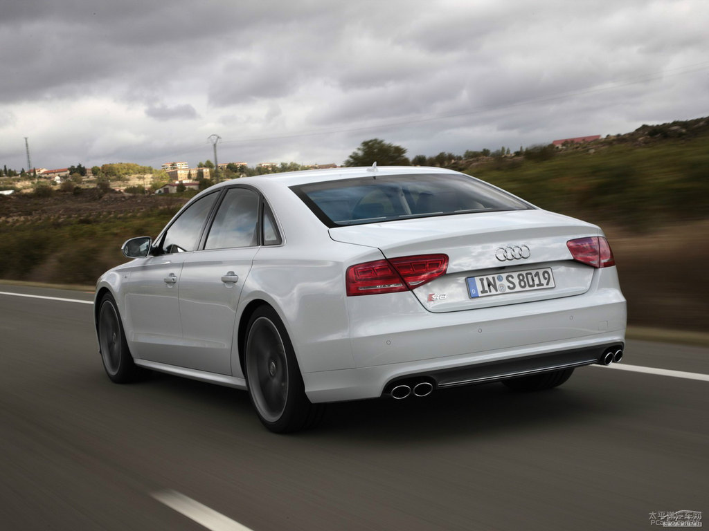 ׊WS8^DƬ