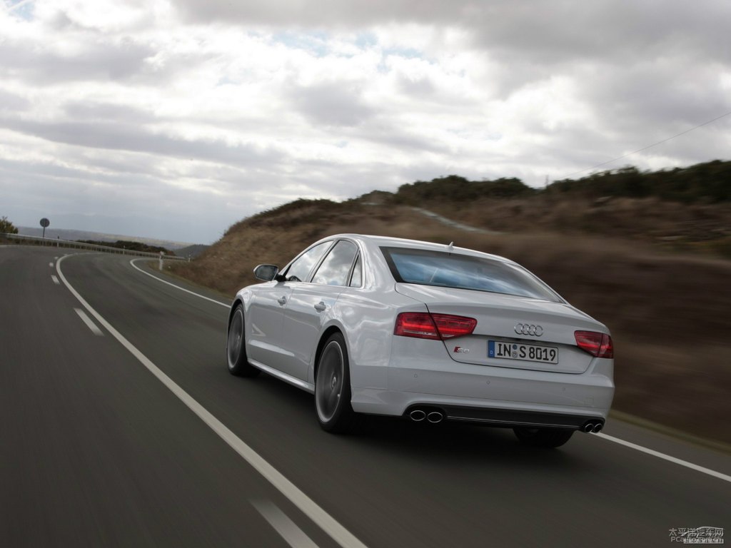 ׊WS8^DƬ