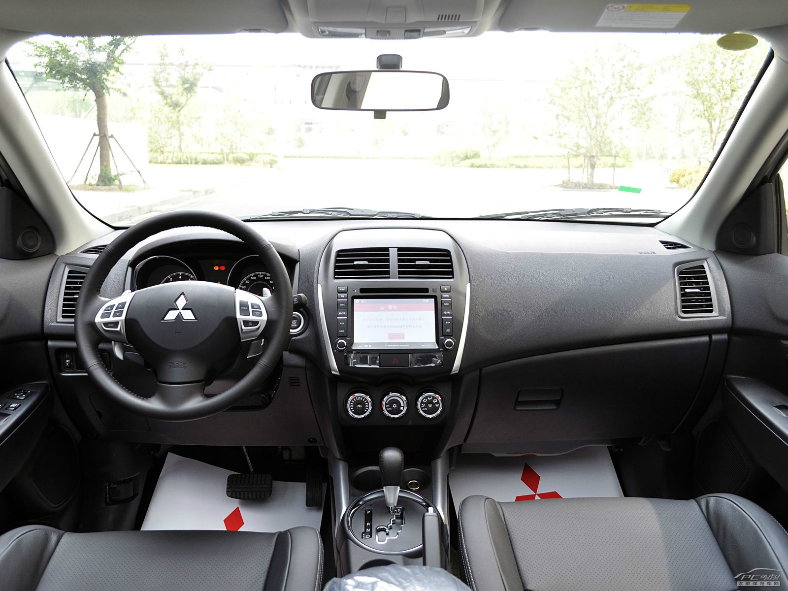 ASX勁炫(海外)內(nèi)飾高清大圖